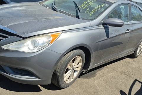 Photo of 2012 Hyundai Sonata