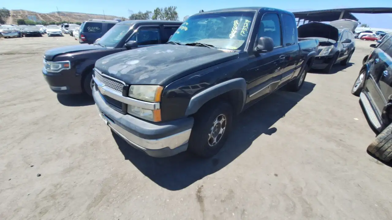 Photo of 2004 Chevrolet Silverado 1500