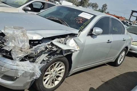 Photo of 2011 Hyundai Genesis