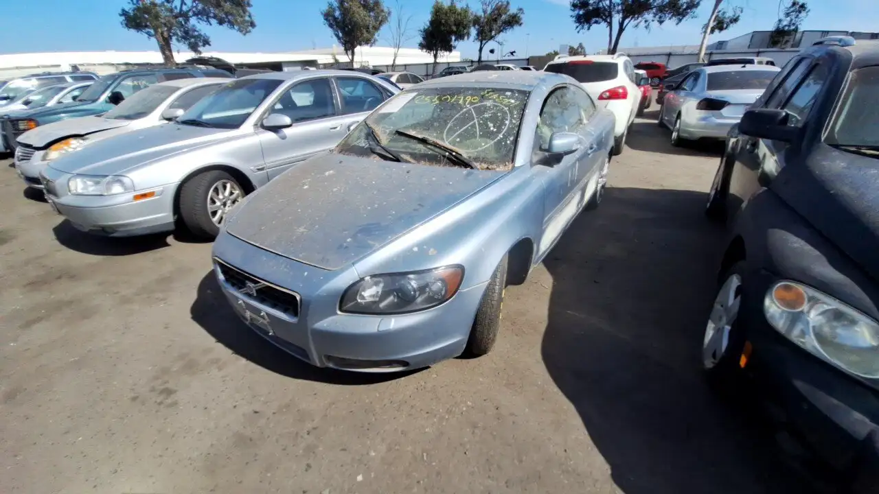 Photo of 2009 Volvo C70