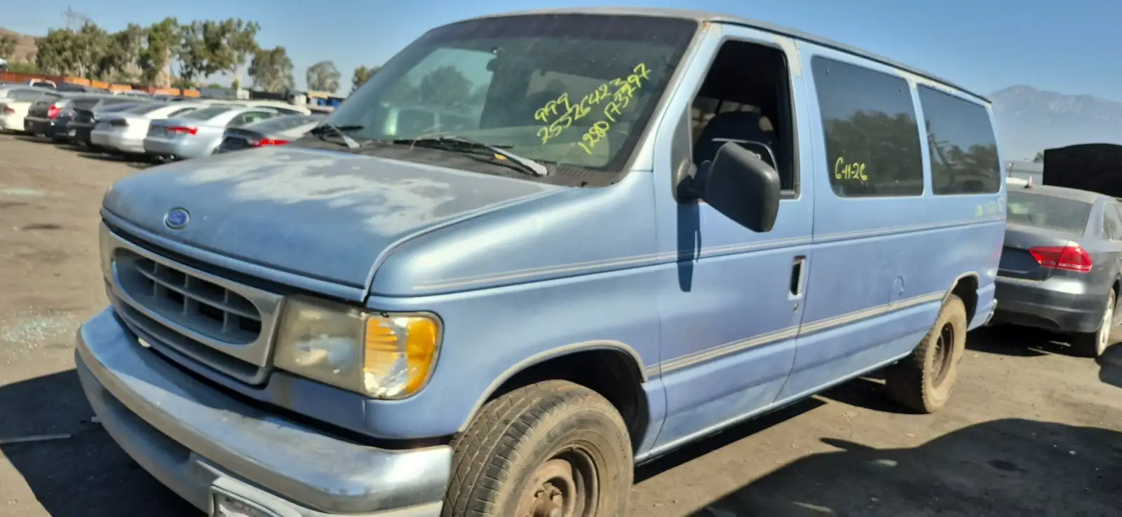 Photo of 1997 Ford E-150 Econoline