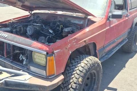 Photo of 1986 Jeep Cherokee