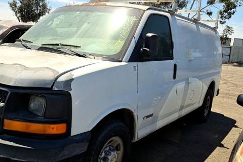 Photo of 2005 Chevrolet Express 2500
