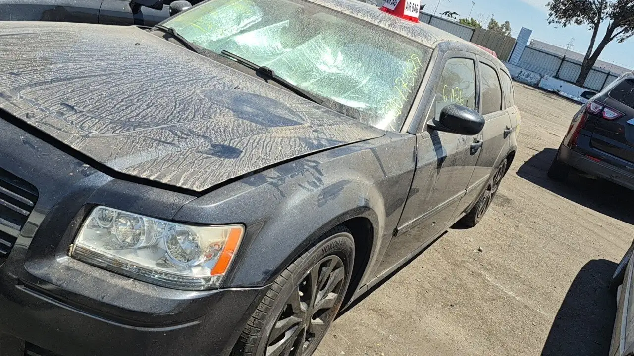 Photo of 2008 Dodge Magnum