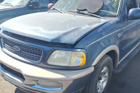 Photo of 1998 Ford Expedition