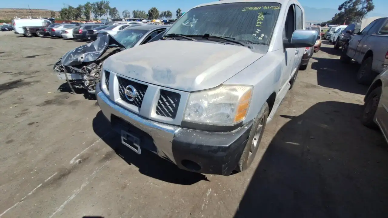 Photo of 2005 Nissan Armada