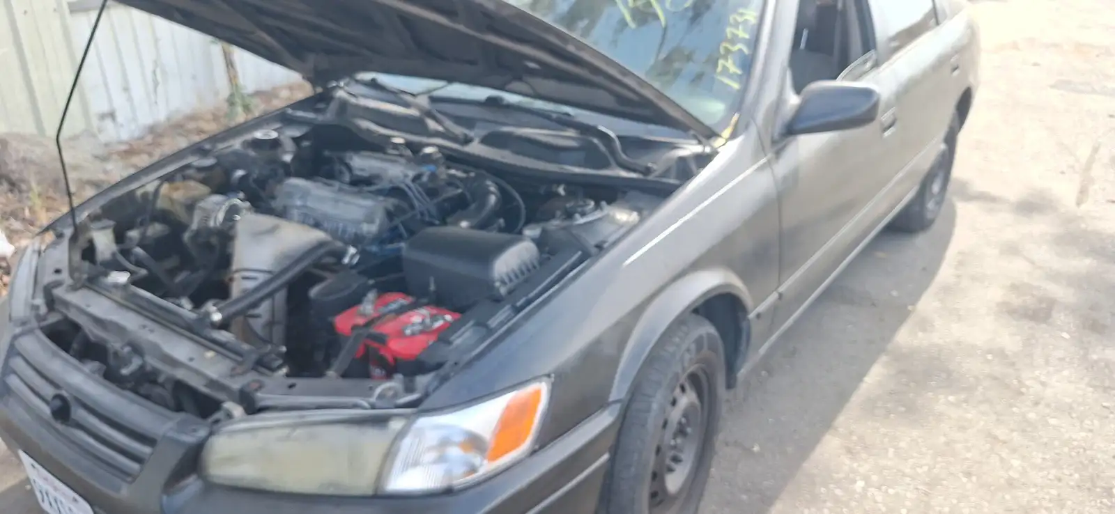 Photo of 1998 Toyota Camry