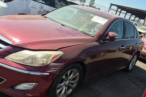 Photo of 2013 Hyundai Genesis