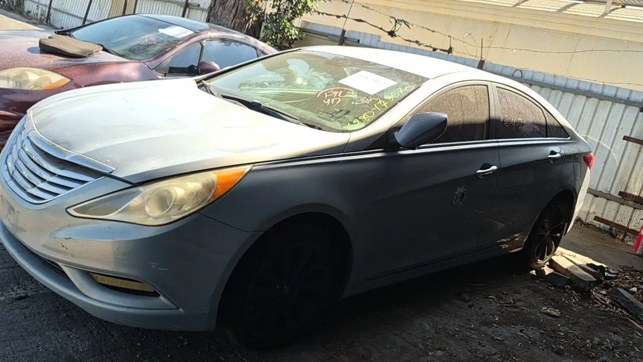 Photo of 2011 Hyundai Sonata