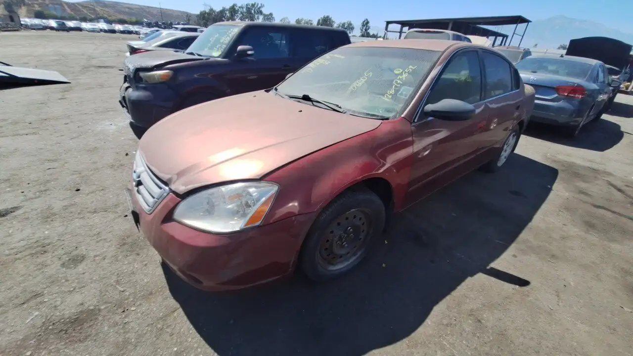 Photo of 2002 Nissan Altima
