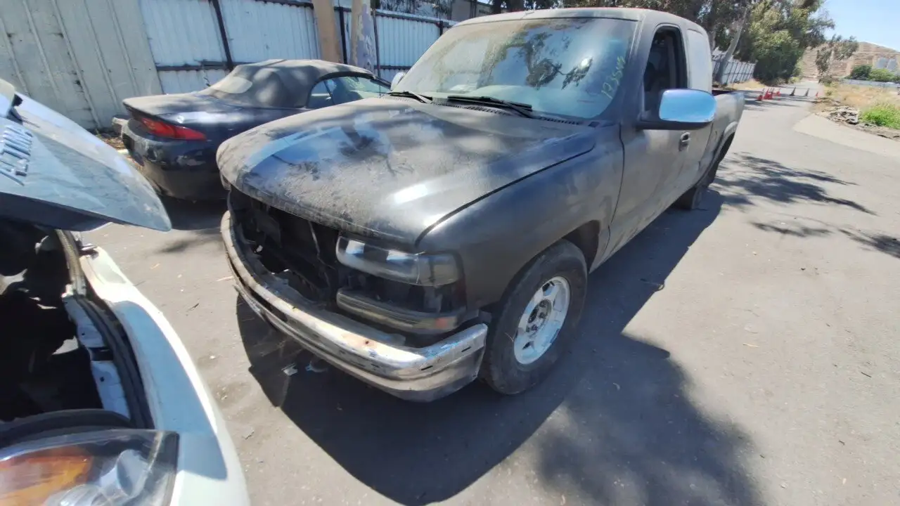 Photo of 2000 Chevrolet Silverado 1500