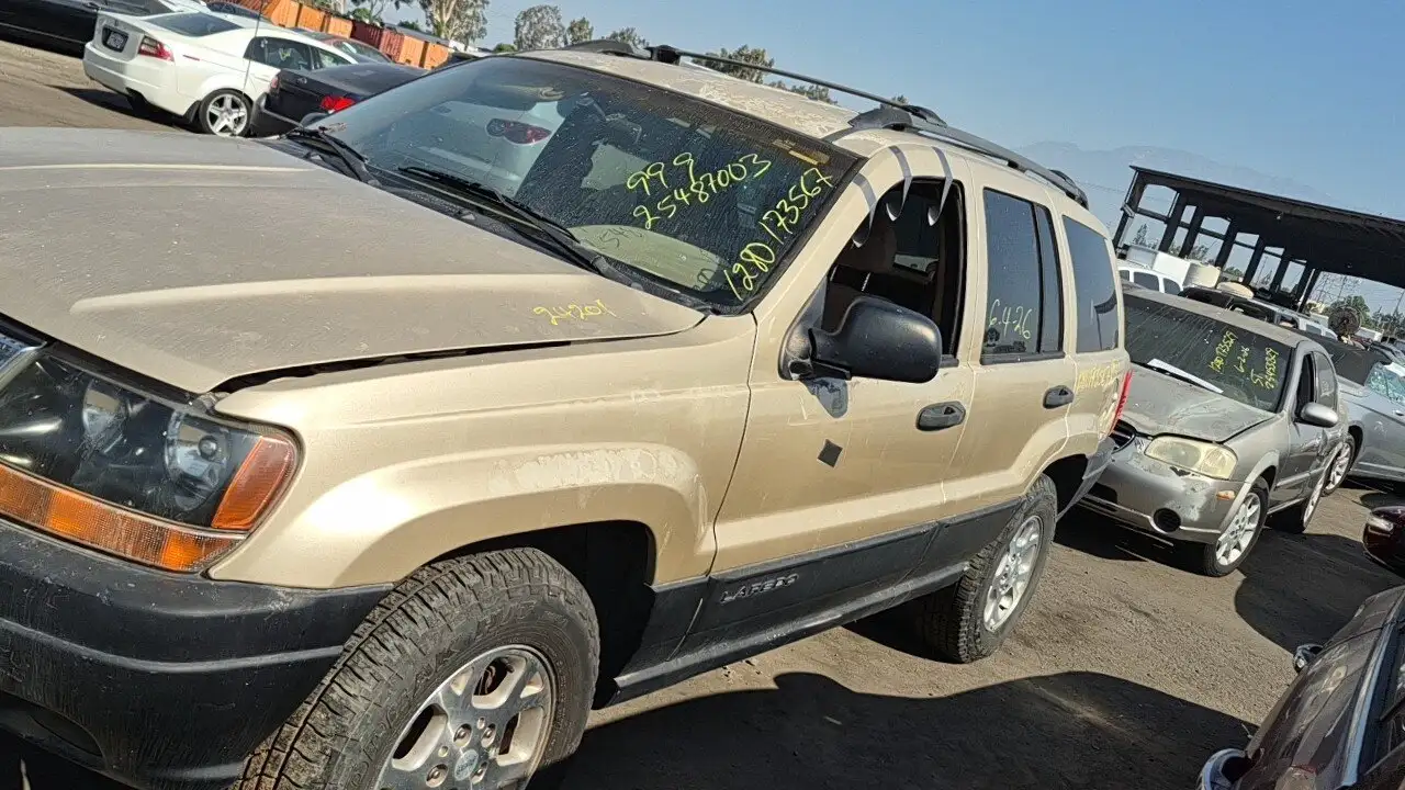 Photo of 2000 Jeep Grand Cherokee
