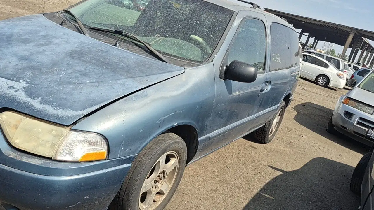 Photo of 2001 Nissan Quest