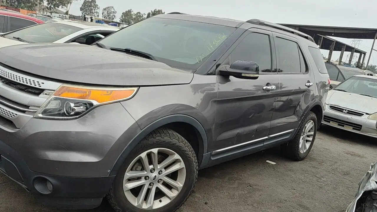 Photo of 2012 Ford Explorer