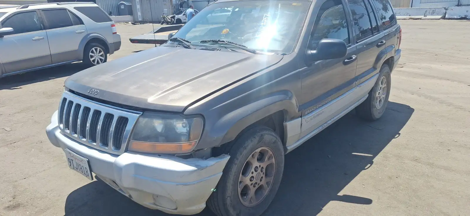 Photo of 1999 Jeep Grand Cherokee