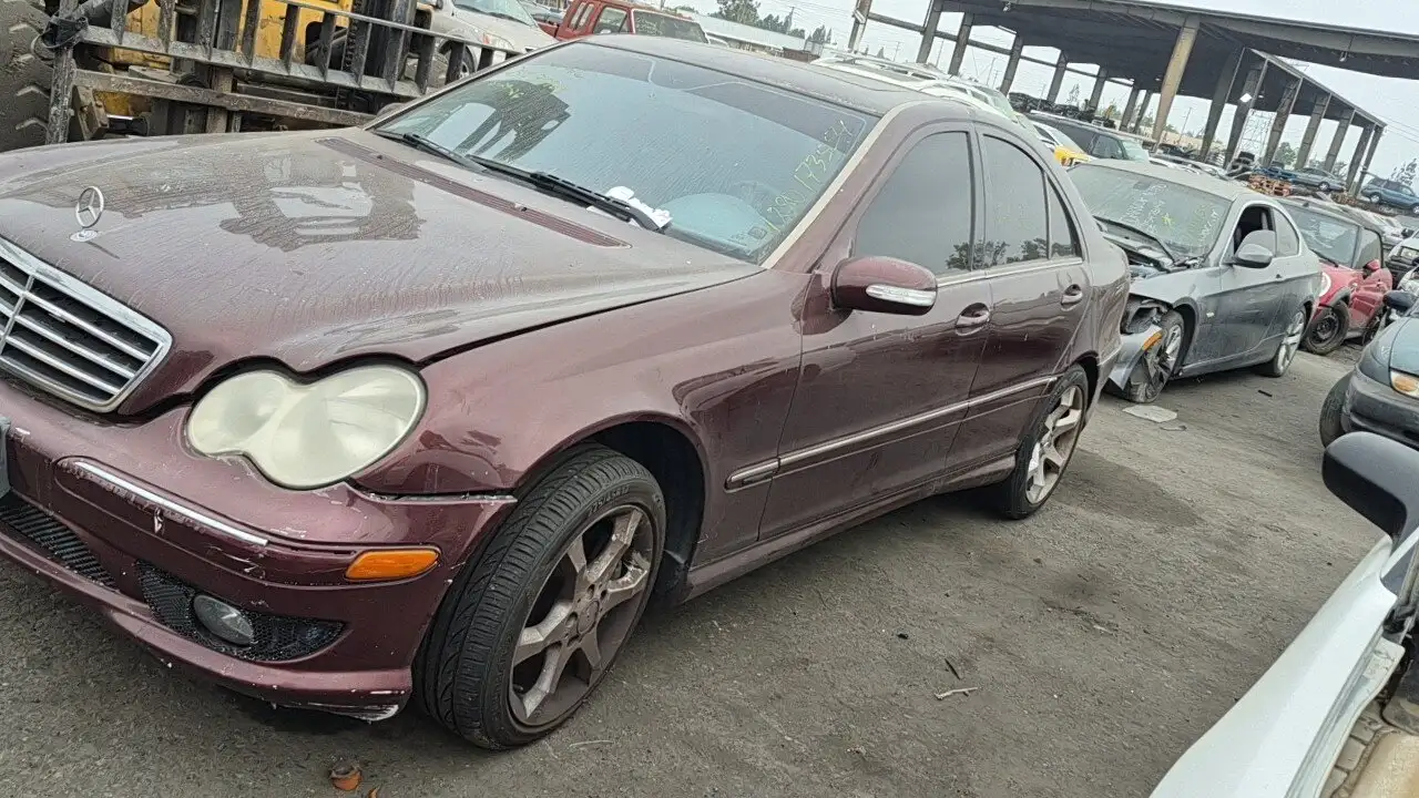 Photo of 2006 Mercedes-Benz C230