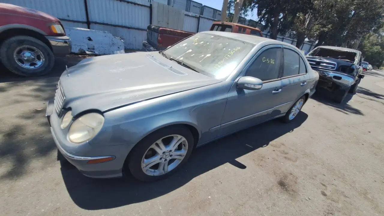 Photo of 2006 Mercedes-Benz E350