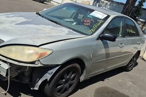 Photo of 2004 Toyota Camry