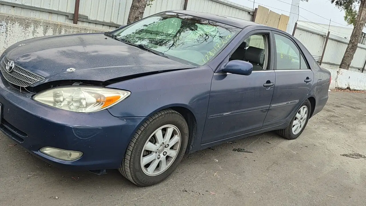 Photo of 2003 Toyota Camry