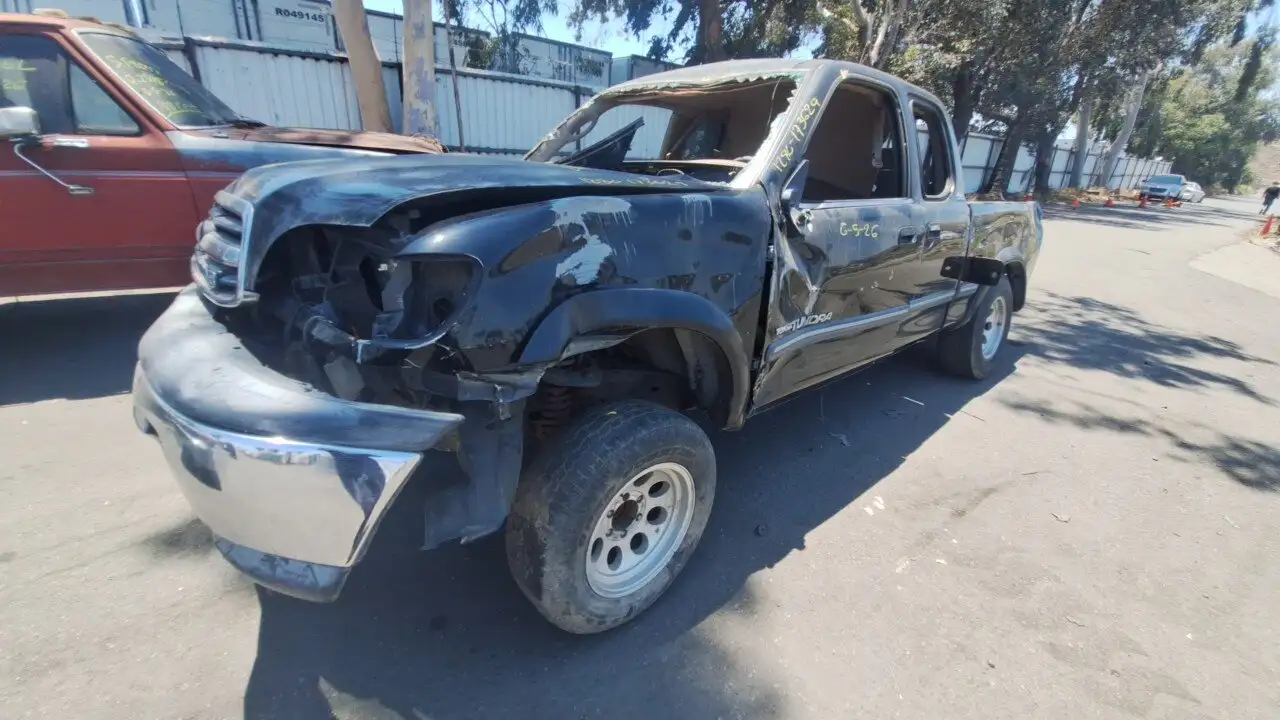 Photo of 2000 Toyota Tundra