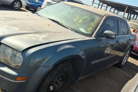 Photo of 2005 Chrysler 300