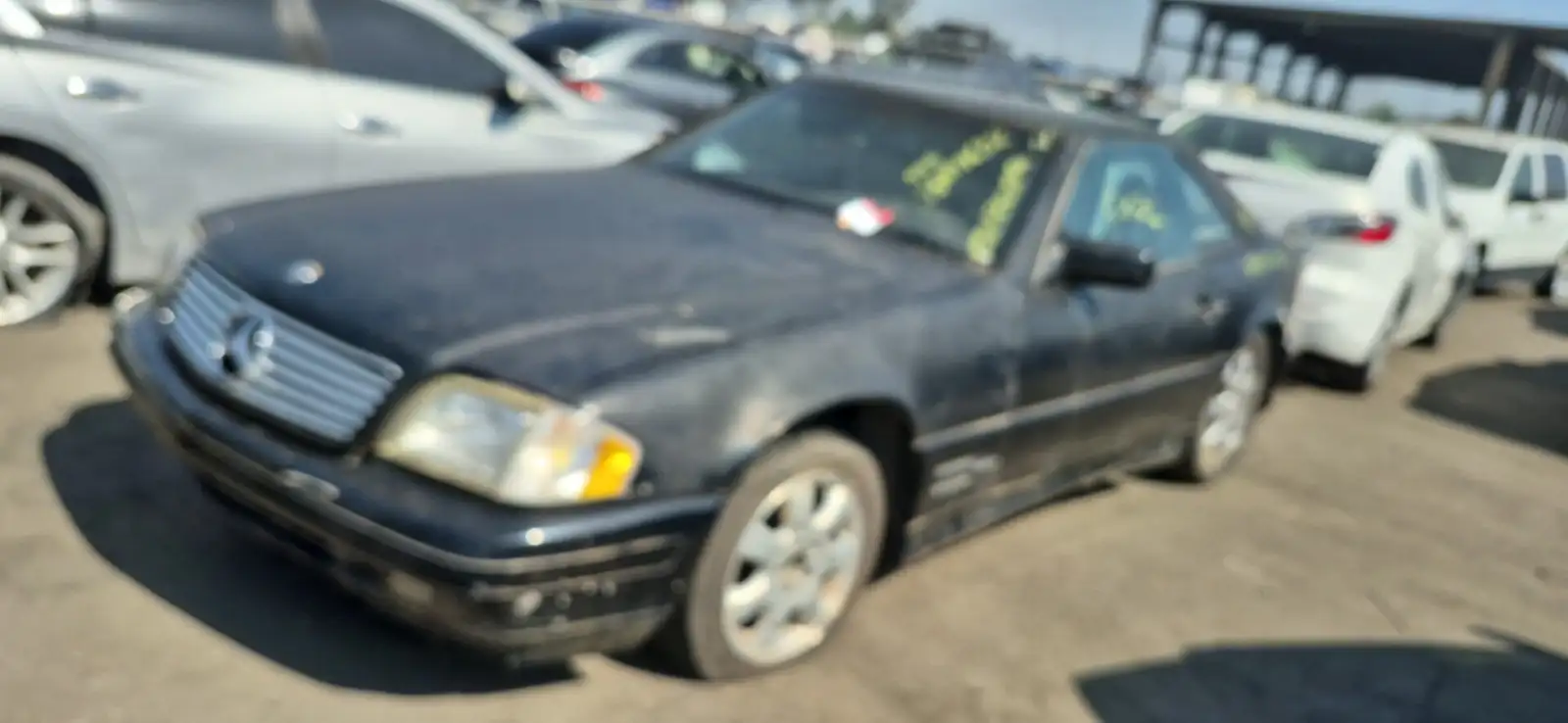 Photo of 1997 Mercedes-Benz Sl500