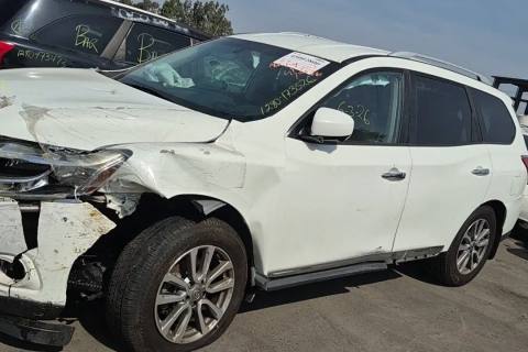 Photo of 2016 Nissan Pathfinder