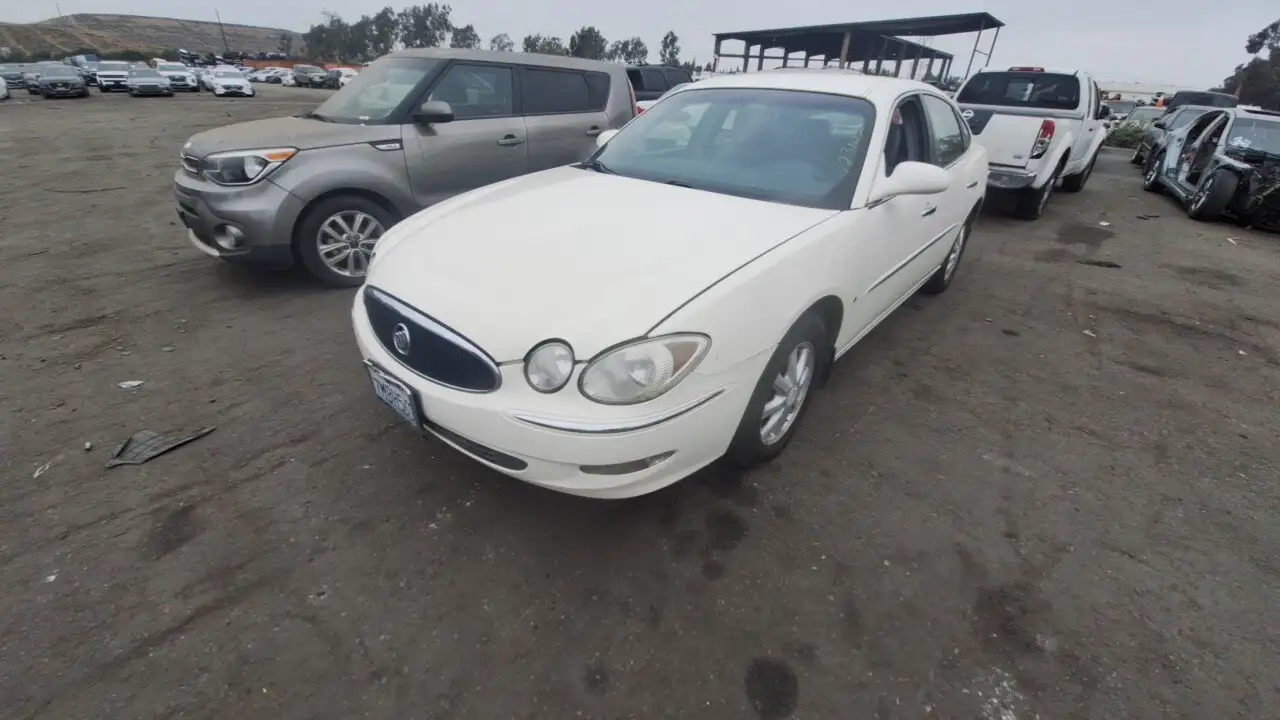 Photo of 2006 Buick Lacrosse
