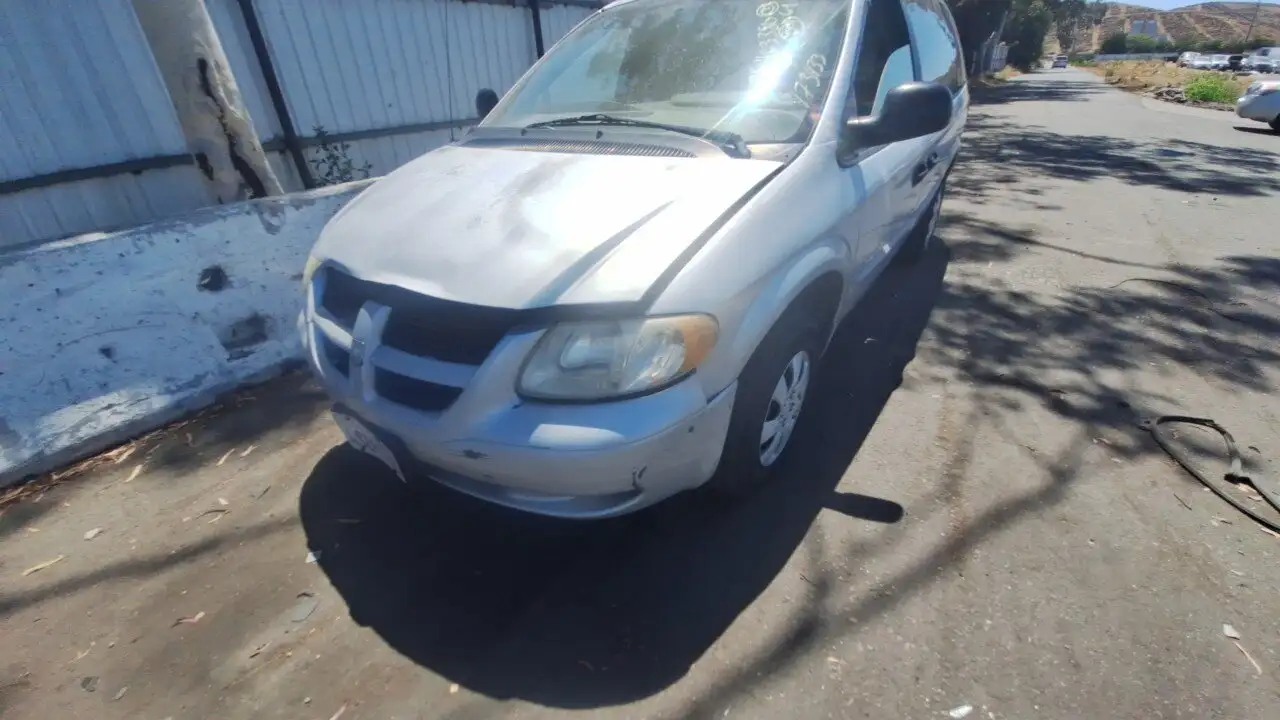 Photo of 2001 Dodge Grand Caravan
