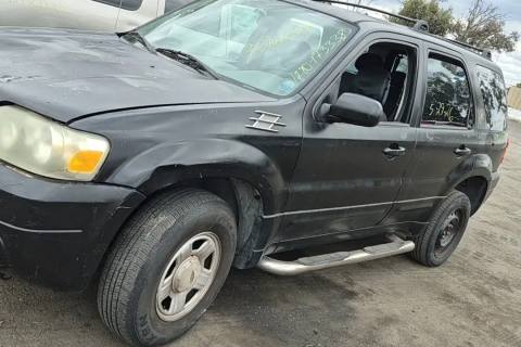 Photo of 2006 Ford Escape