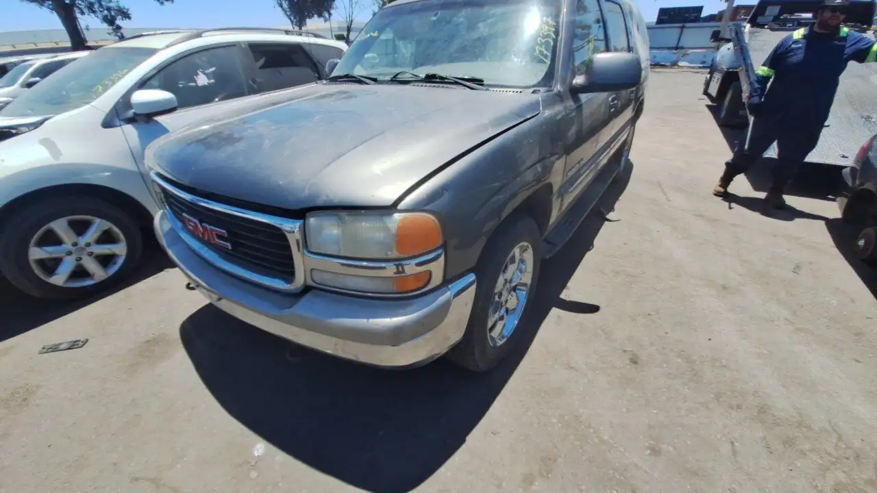 Photo of 2000 Gmc Yukon Xl 1500