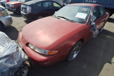 Photo of 2000 Oldsmobile Alero