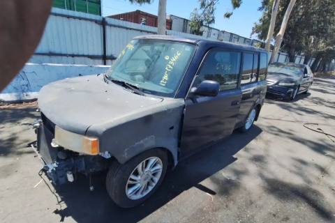 Photo of 2004 Scion Xb