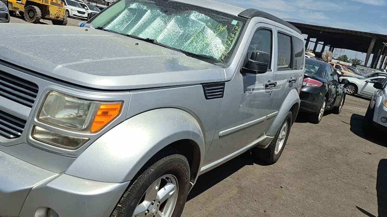 Photo of 2011 Dodge Nitro