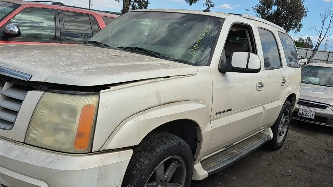 Photo of 2003 Cadillac Escalade
