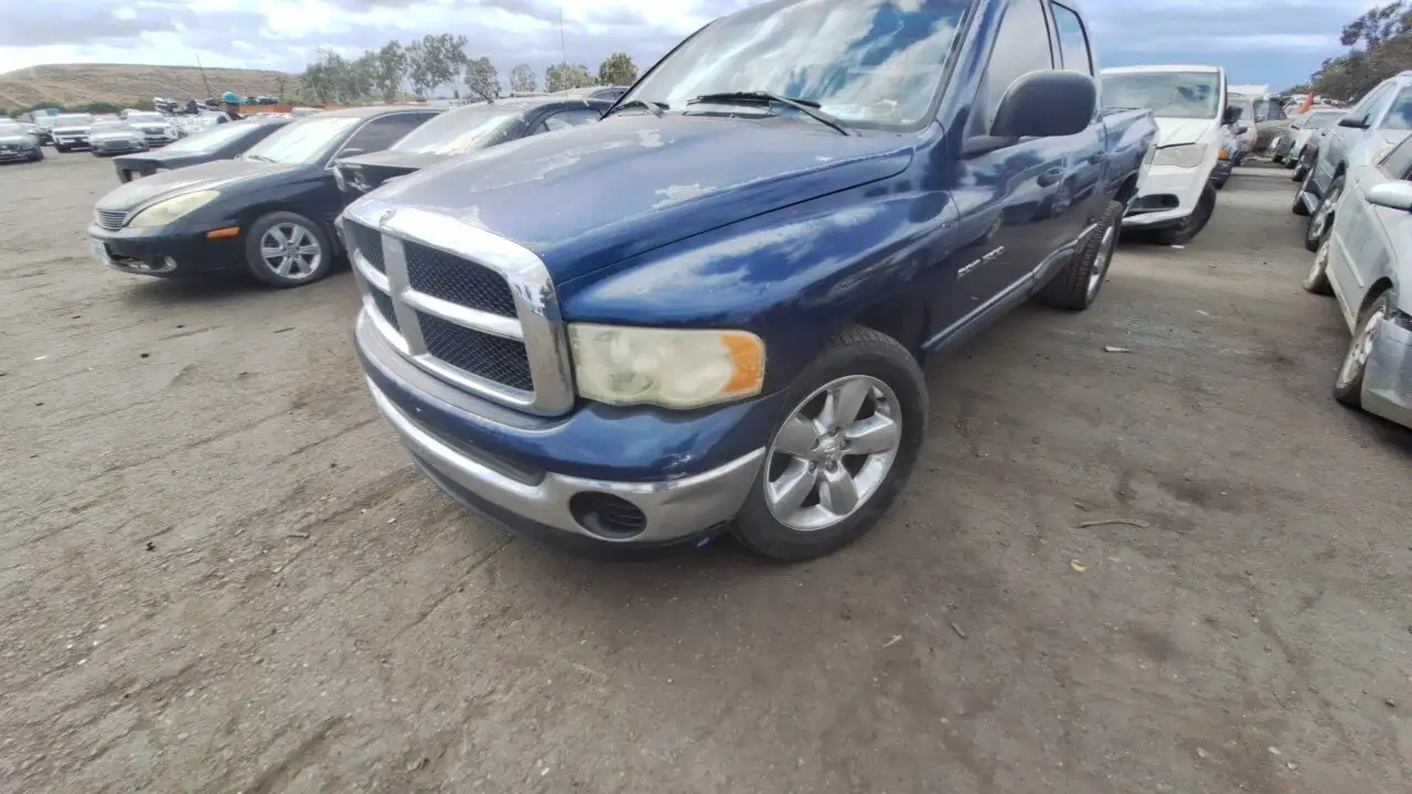 Photo of 2002 Dodge Ram 1500
