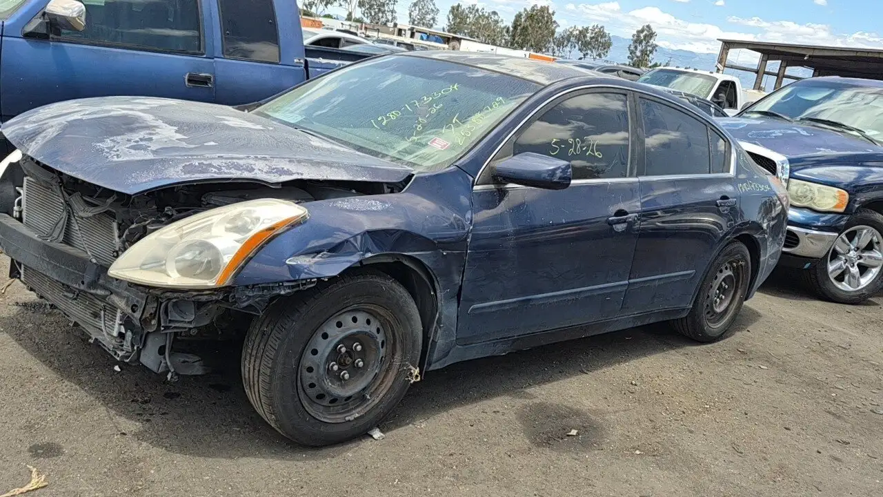 Photo of 2010 Nissan Altima