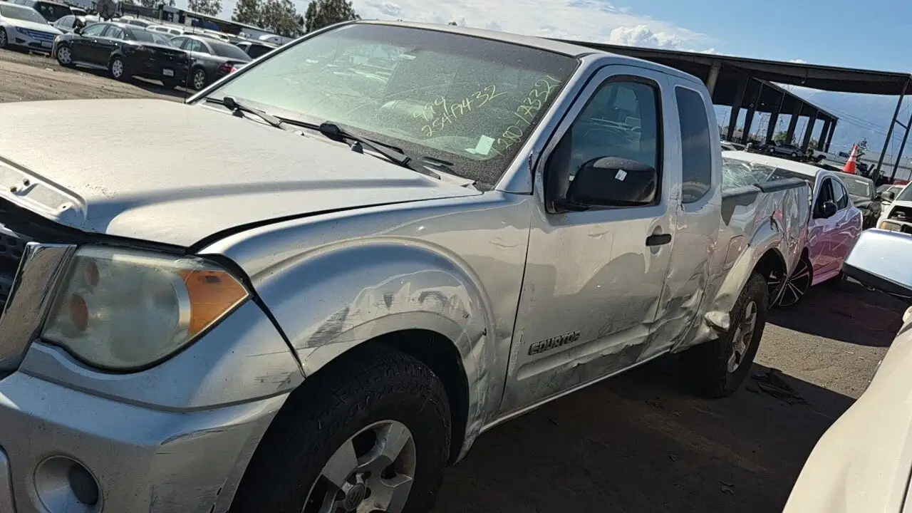 Photo of 2009 Suzuki Equator