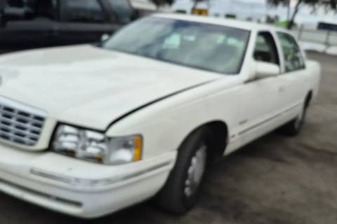 Photo of 1999 Cadillac Deville