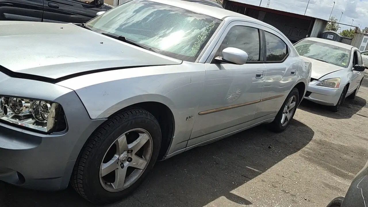 Photo of 2010 Dodge Charger