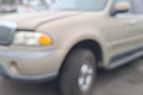Photo of 1999 Lincoln Navigator