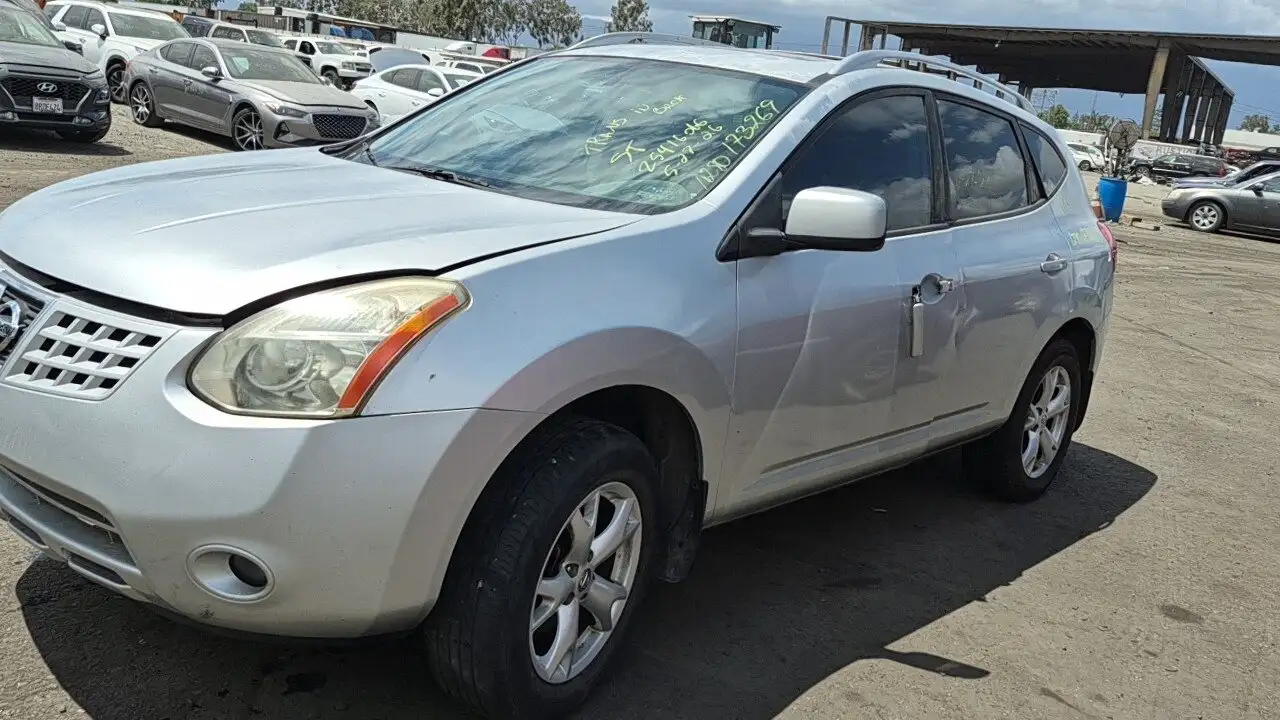 Photo of 2009 Nissan Rogue