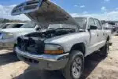 Photo of 2004 Dodge Dakota