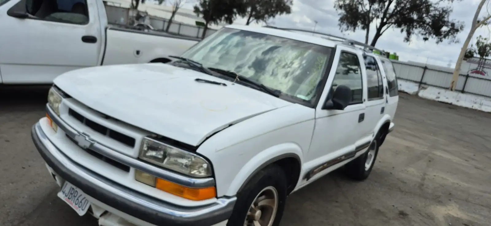 Photo of 1998 Chevrolet Blazer