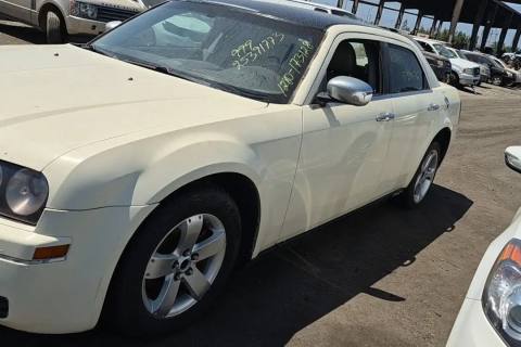 Photo of 2005 Chrysler 300