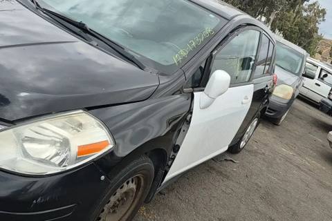 Photo of 2010 Nissan Versa