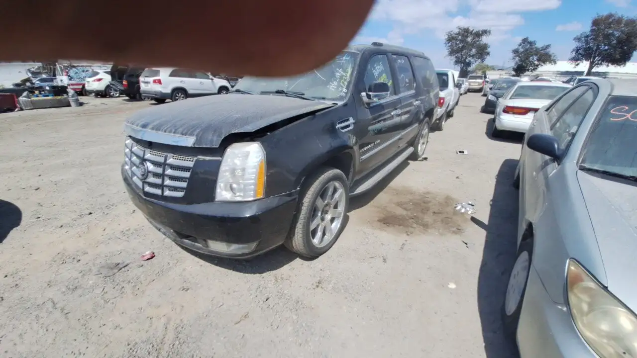 Photo of 2011 Cadillac Escalade Esv