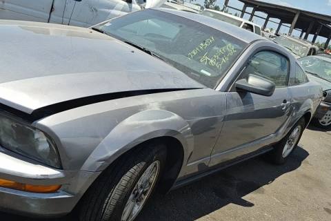 Photo of 2006 Ford Mustang
