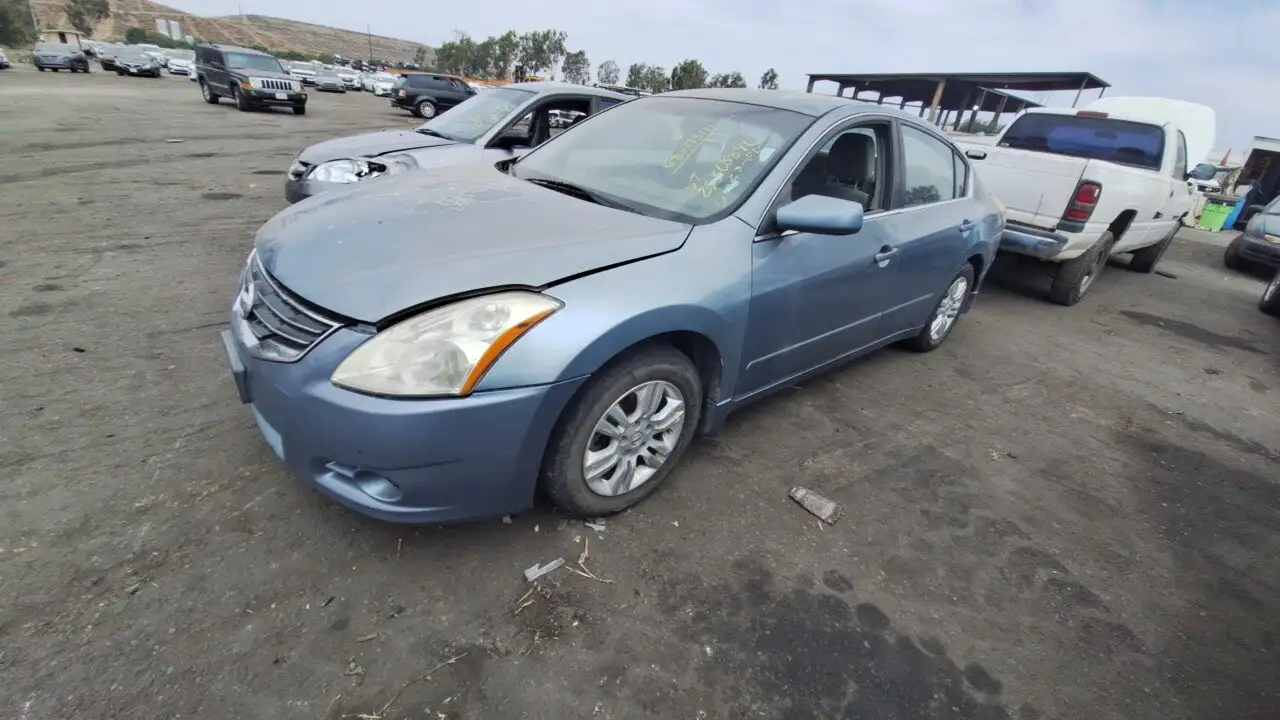 Photo of 2010 Nissan Altima