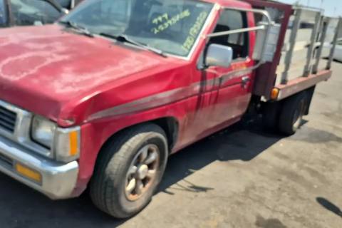 Photo of 1997 Nissan Pickup